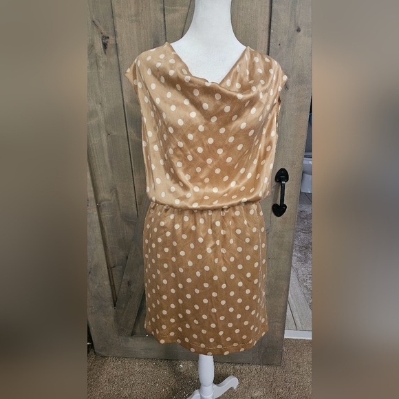 ROBERT RODRIGUEZ 100% Silk Polka Dot Draped Neck Mini Dress. Tan/cream. Size 2 - Picture 8 of 15